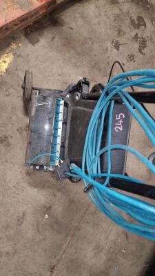 Truvox Multiwash 240v MW340/ Pump Floor Scrubber - 3
