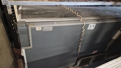 Large Cooler/Freezer