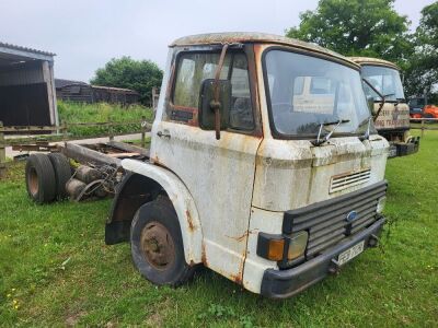 1980 Ford D Custom 4x2 Chassis Cab