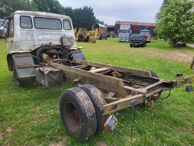 1980 Ford D Custom 4x2 Chassis Cab - 3