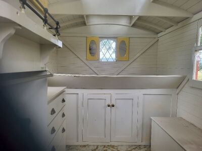 Romany Horse-Drawn Gypsy Caravan - 7