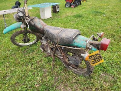 Kawasaki KL250 Motorcycle - 3