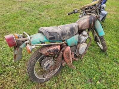 Kawasaki KL250 Motorcycle - 4