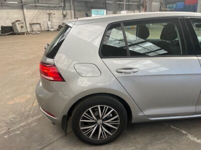 2017 Golf SE TSI Bluemotion Car - 6