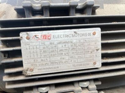 4Oft Conveyor with Electric Tec 90S-4 Motor - 6