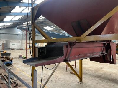 Shaker Hopper with Electric Motor - 3