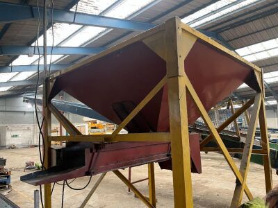 Shaker Hopper with Electric Motor - 4