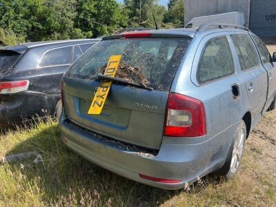 2010 Skoda Octavia Elegance TDI Hatchback - 4