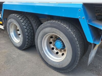 2018 Volvo FM460 8x4 Alloy Body Tipper - 7