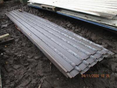 Steel Building Parts, To Include - Girders, Cross Members, Cladding + Insulated Cladding - 11