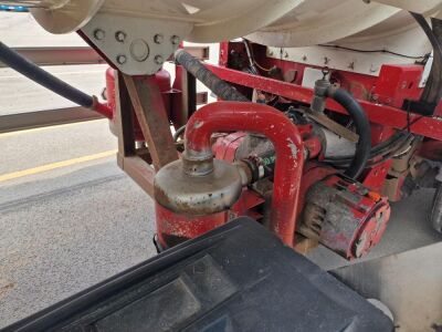 2010 Crossland Alloy Body Triaxle Tanker - 8