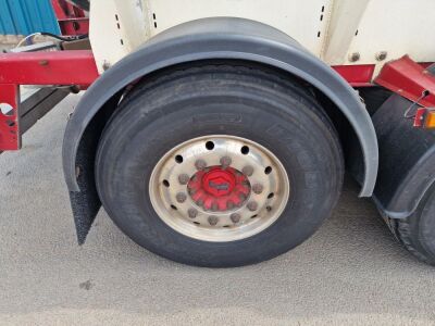 2010 Crossland Alloy Body Triaxle Tanker - 14