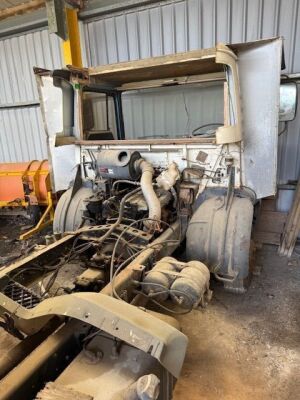 AWD TL 8-14 4x2 Chassis Cab