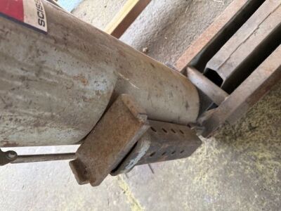 Ingersol Rand 2.5T Scissor Jack - 5