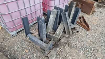 Pallet of Bolt Down RSJ Legs