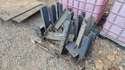 Pallet of Bolt Down RSJ Legs - 2