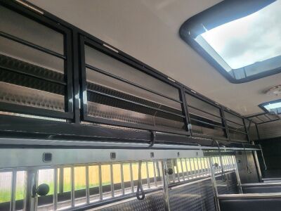 2023 Scania G500 6x2 Rear Steer Horsebox - 30