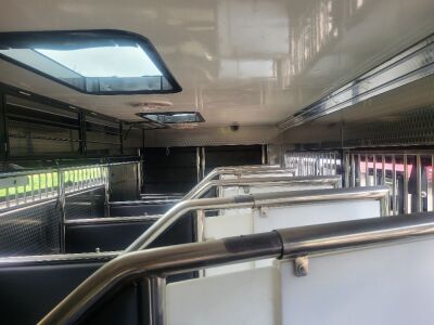 2023 Scania G500 6x2 Rear Steer Horsebox - 33