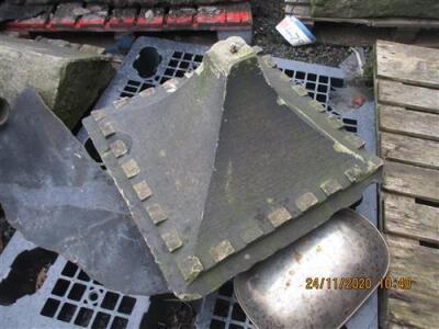 Ornamental Stone Capping Block