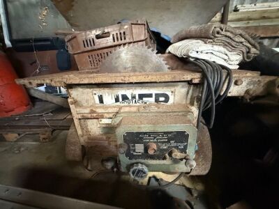 Allen & West Wheeled Saw Table