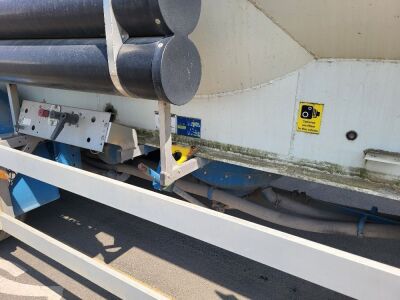 2011 Feldbinder 43³ Triaxle 3 Pot Powder Tank Trailer - 13