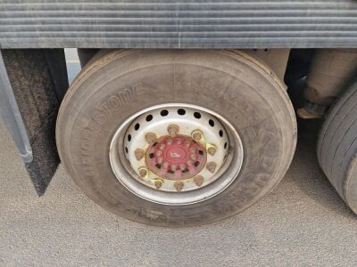 2016 Schmitz Triaxle Twin Evap Refrigerated Trailer - 12