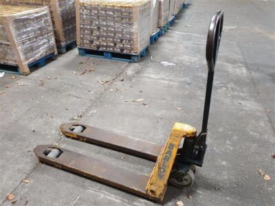 Barlow 2500Kg Pallet Truck - 3