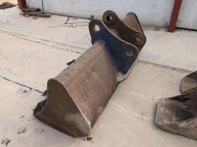 7ft Bucket - 80mm Pin Holes
