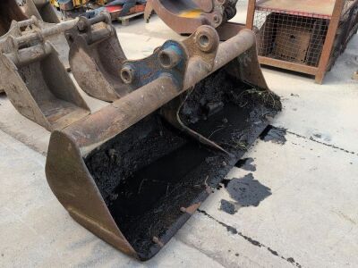 7ft Bucket - 80mm Pin Holes - 2