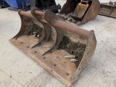 7ft Bucket - 70mm Pins - 3