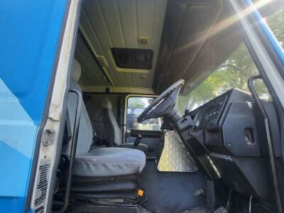 Scania 142M V8 6x2 Rear Lift Horsebox - 13
