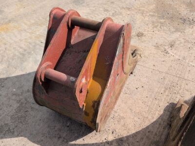 2ft Bucket - 65mm Pins - 4