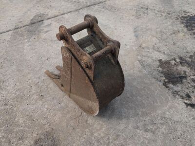 1ft Digbits Toothed Bucket - 40mm Pins - 3