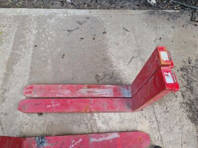 Pair of Bolzoni 1000mm Long Fork Tines - 4