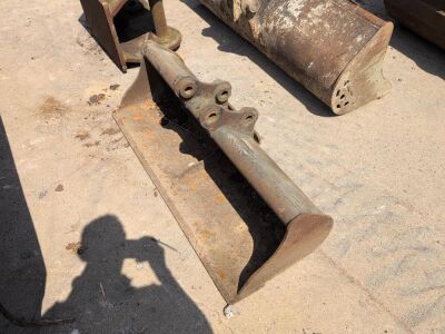 4ft Digbits Bucket - 35mm Pin Holes - 3