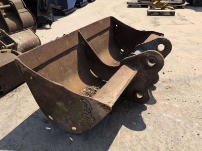 7ft Geith Bucket - 90mm Pin Holes