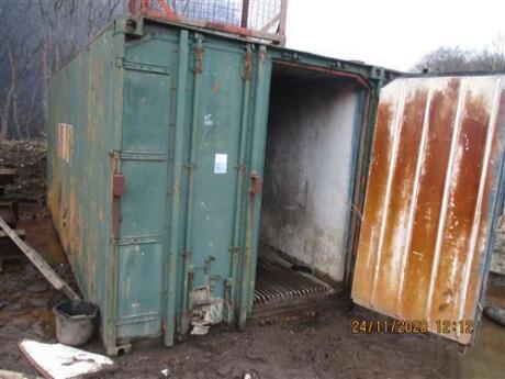 20ft Container c/w Contents