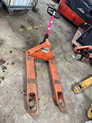Toyota Pallet Truck