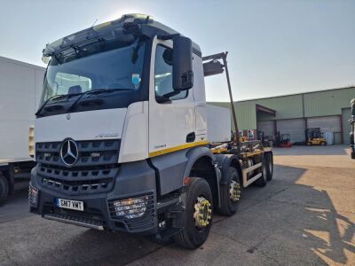2017 Mercedes Arocs 3243 8x4 Hook Loader