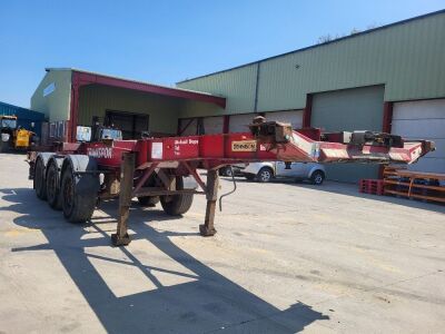 2008 Dennison Triaxle Extending Skeletal Trailer 