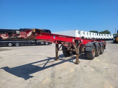 2008 Dennison Triaxle Extending Skeletal Trailer  - 2
