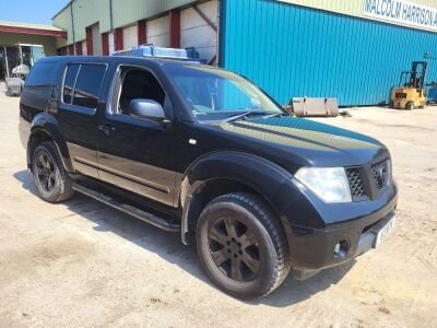 2007 Nissan Pathfinder Pick Up