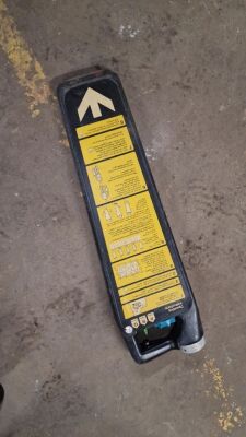 Radiodetection C.A.T Cable Avoiding Tool - 2