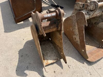 1ft Digging Bucket - 45mm Pins - 2