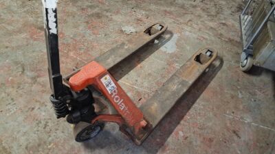 BT Products Pallet Truck - 2