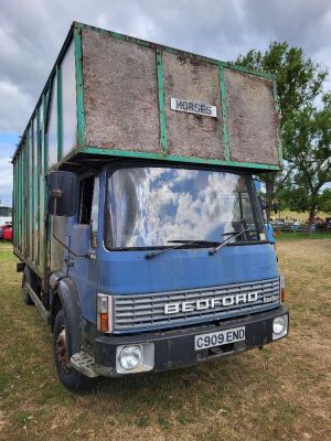 1986 Bedford TL750 4x2 Horsebox