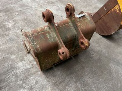 3ft Digging Bucket - 45mm Pins - 3