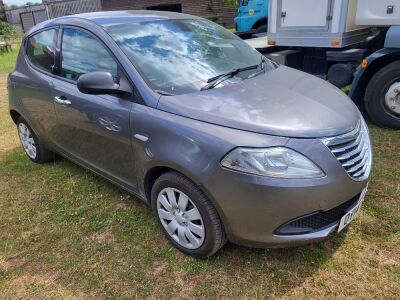 2014 Chrysler Yasilon Car