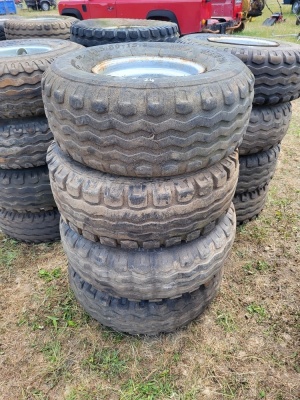 4x 12.5/80-15.3 Wheels & Tyres