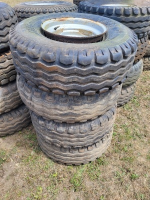 4x 12.5/80-15.3 Wheels & Tyres